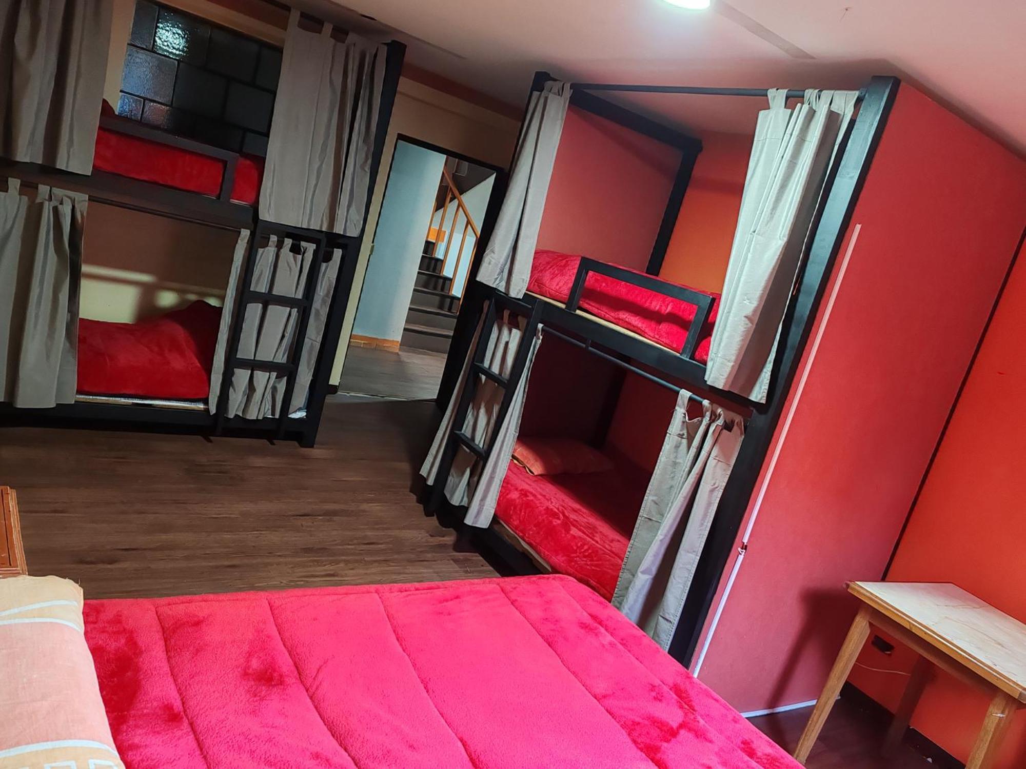Yati Hostal La Paz Zewnętrze zdjęcie